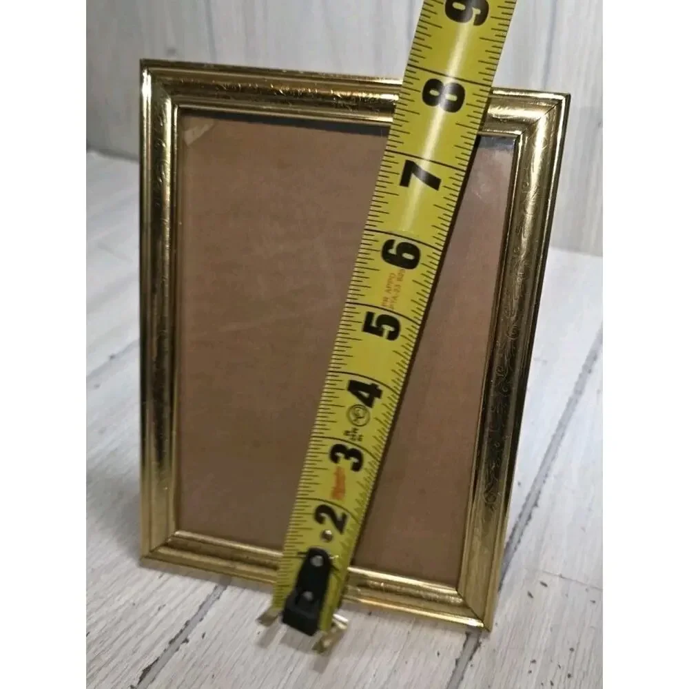 Vintage Etched Brass 5 X 7” Photo Picture Frame Gold Tone Metal MCM Easel Velvet